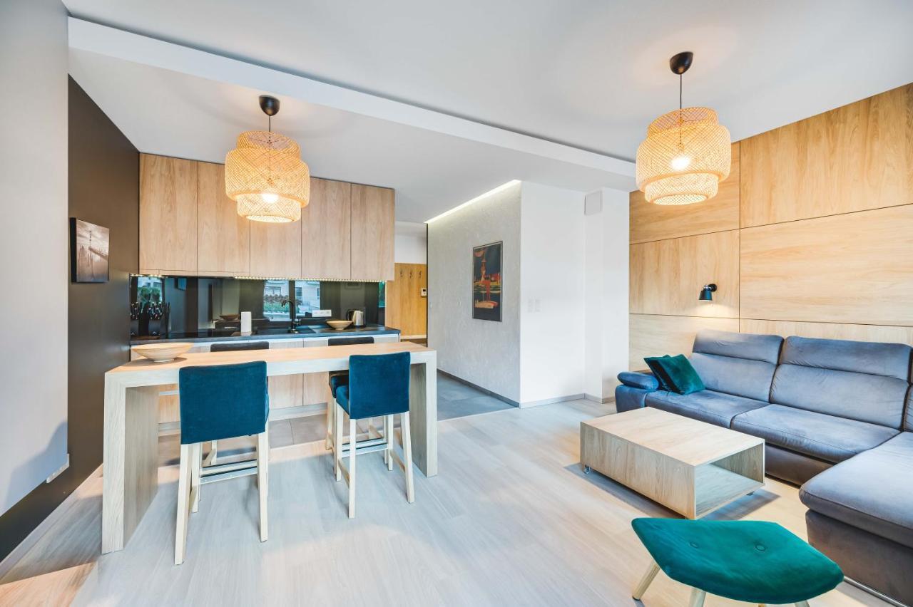 Greenwood With Terrace - Neptun Park By Oneapartments Gdansk Dış mekan fotoğraf
